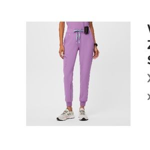 Figs Rafaela and Zamora Srcubs